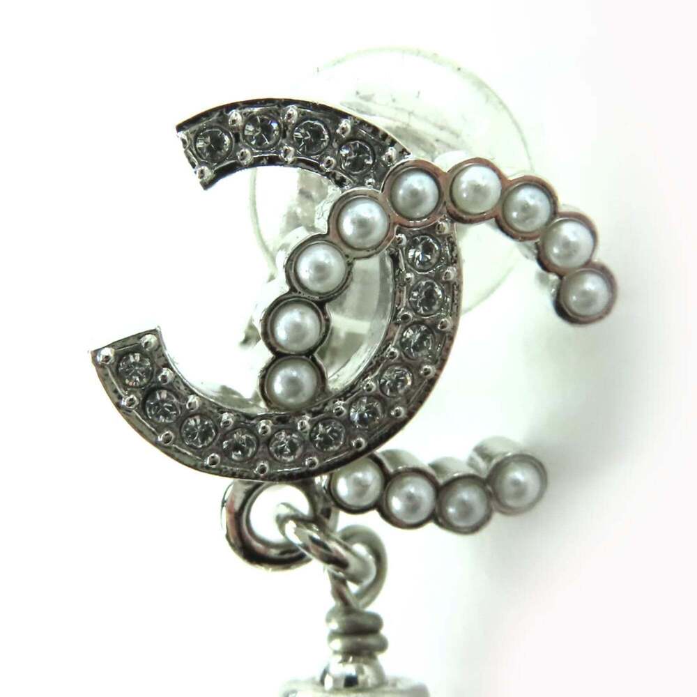 CHANEL Silver Pearl Logo Earrings - Picture 6 of 7